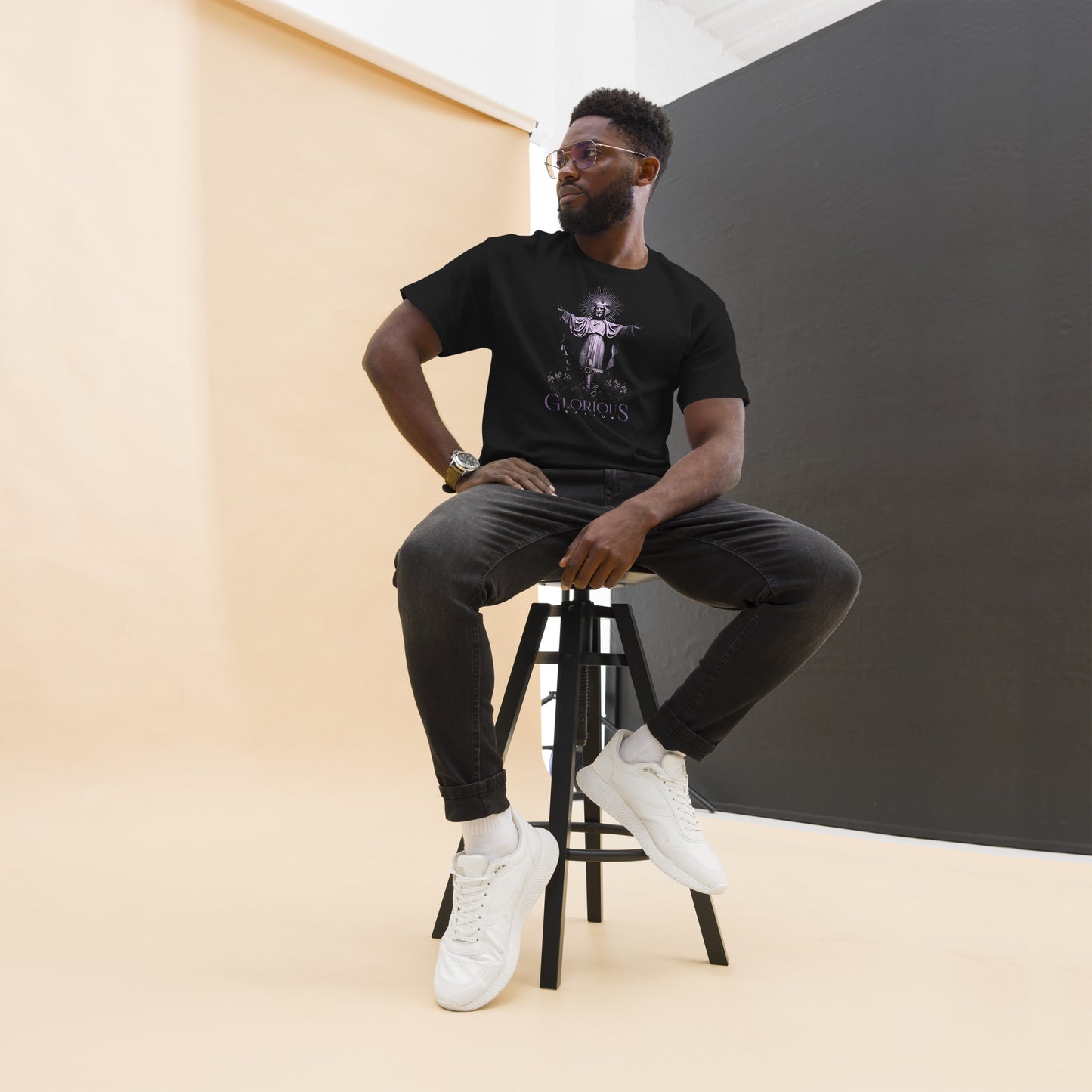 Glorious Saviour Men's classic tee