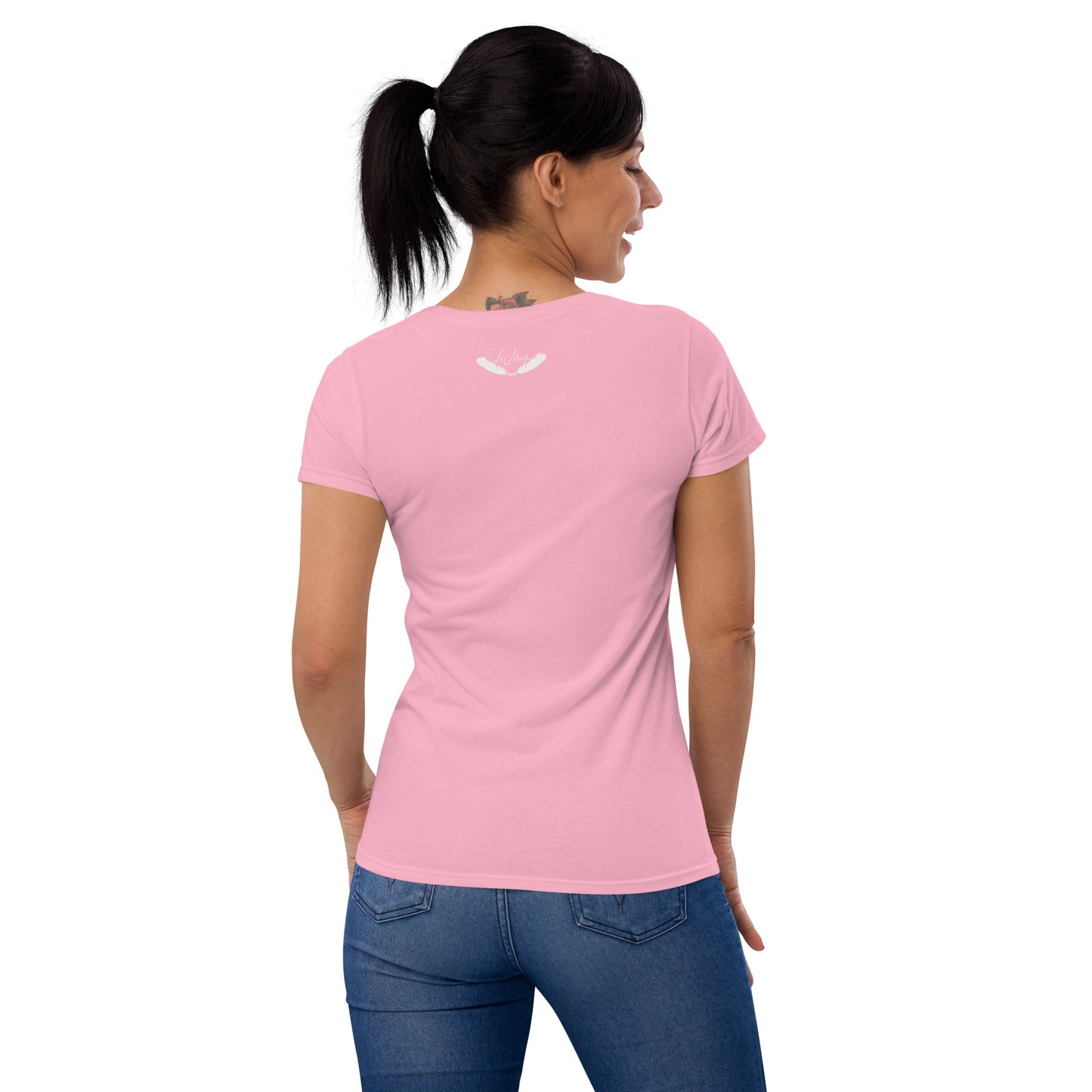 The Perfect Travel Shirt Women's short sleeve t-shirt