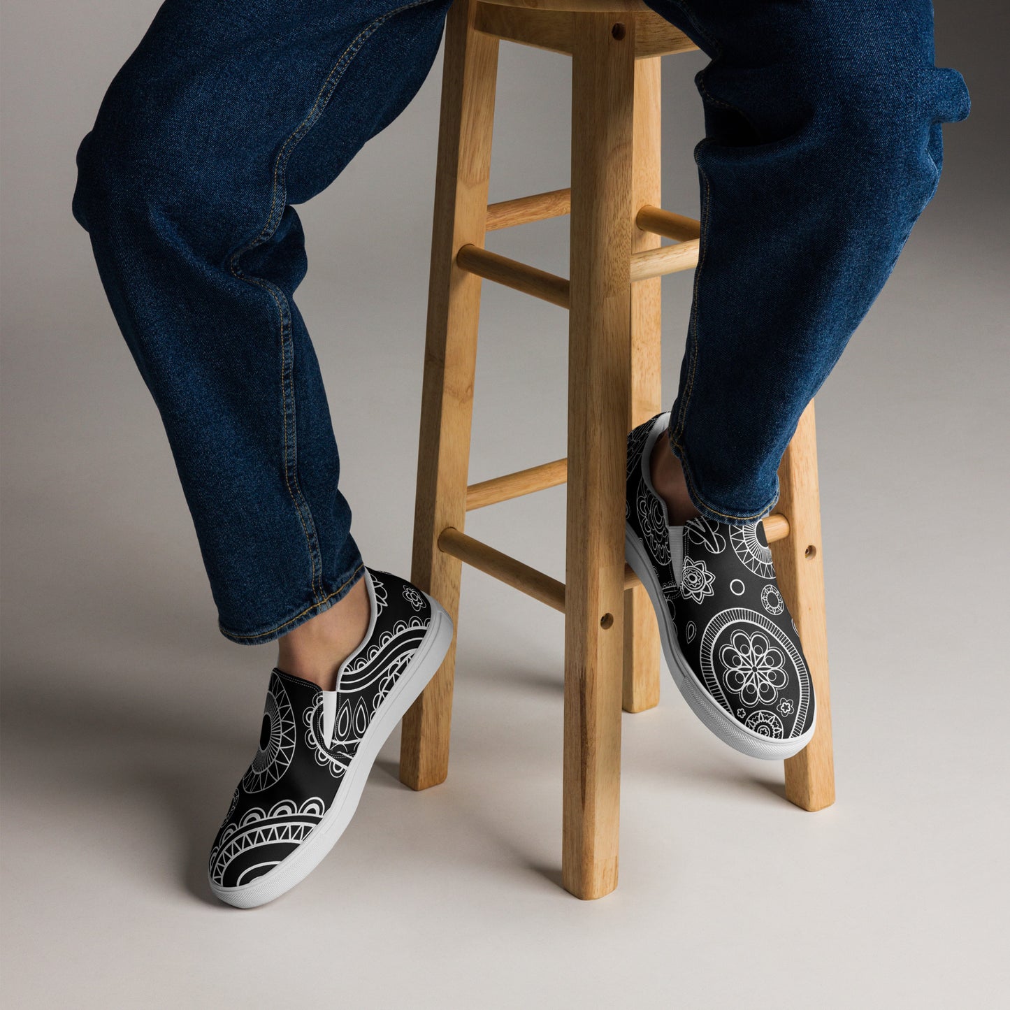 Men’s Black Paisley slip-on canvas shoes