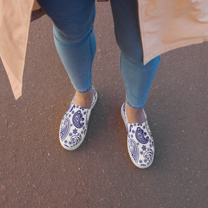 Women’s Blue paisley slip-on canvas shoes